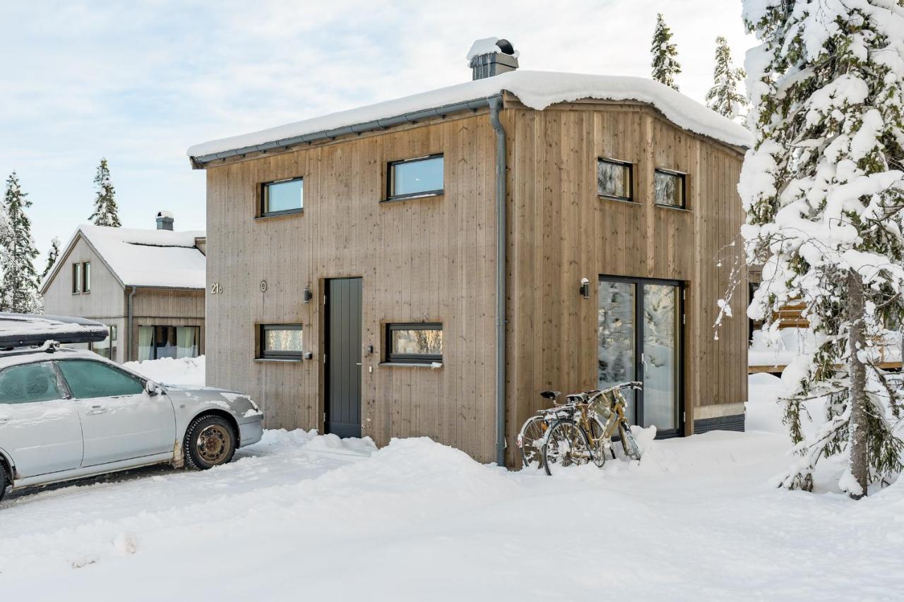 Mysig Liten Stuga Perfekt Foer Par Eller Liten Familj Salen  Exterior photo